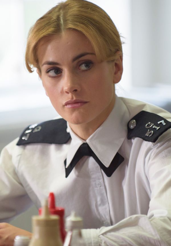 Review Prime Suspect Tennison Girls With Guns